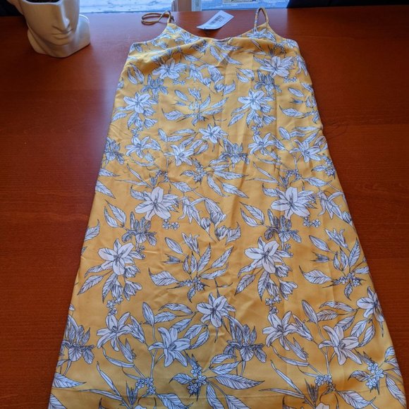 Frank and Oak - Mustard floral print midi dress - Picture 6 of 7